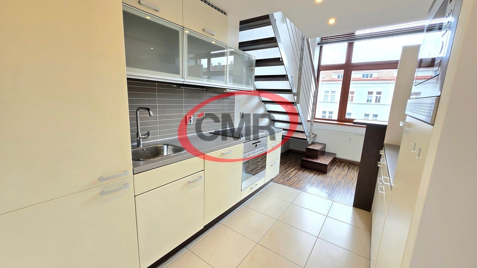 2+kk, Novákových, Praha, 76 m²