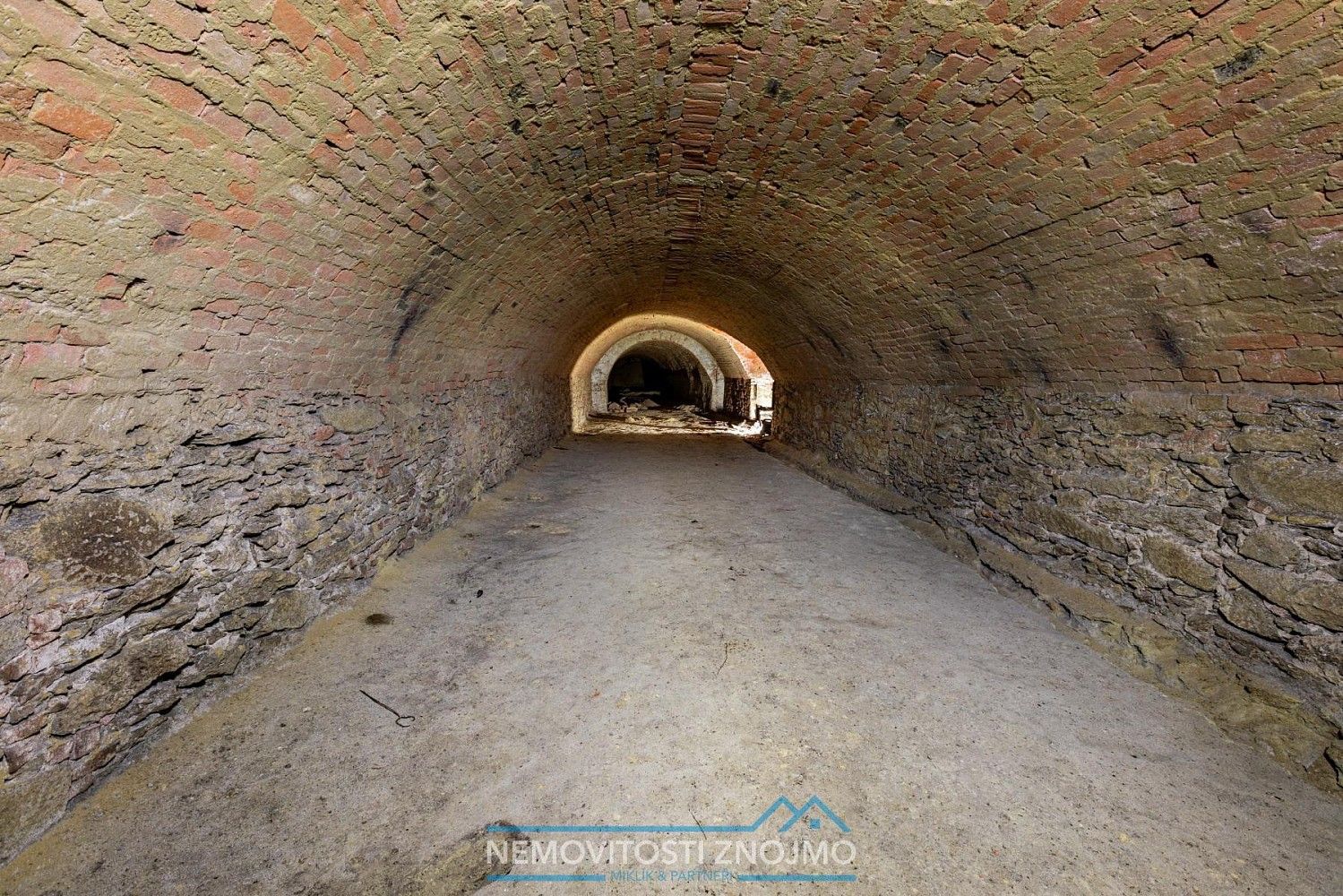 Komerční nemovitost · 219 m² · Šatov, okres Znojmo - 3