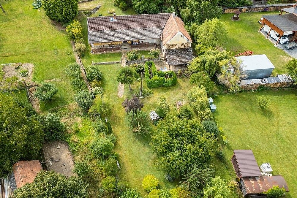 Rodinné domy, Lhotka, okres Beroun, 78 m² - 1