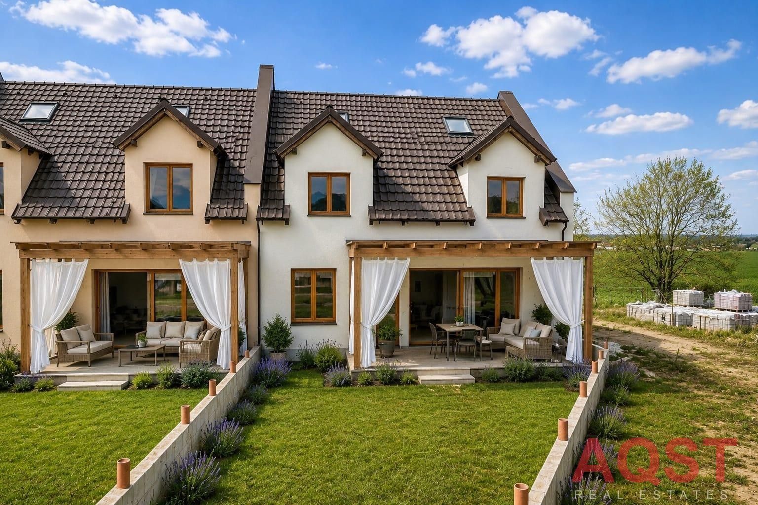 Rodinné domy, Hořín, 224 m² - 1