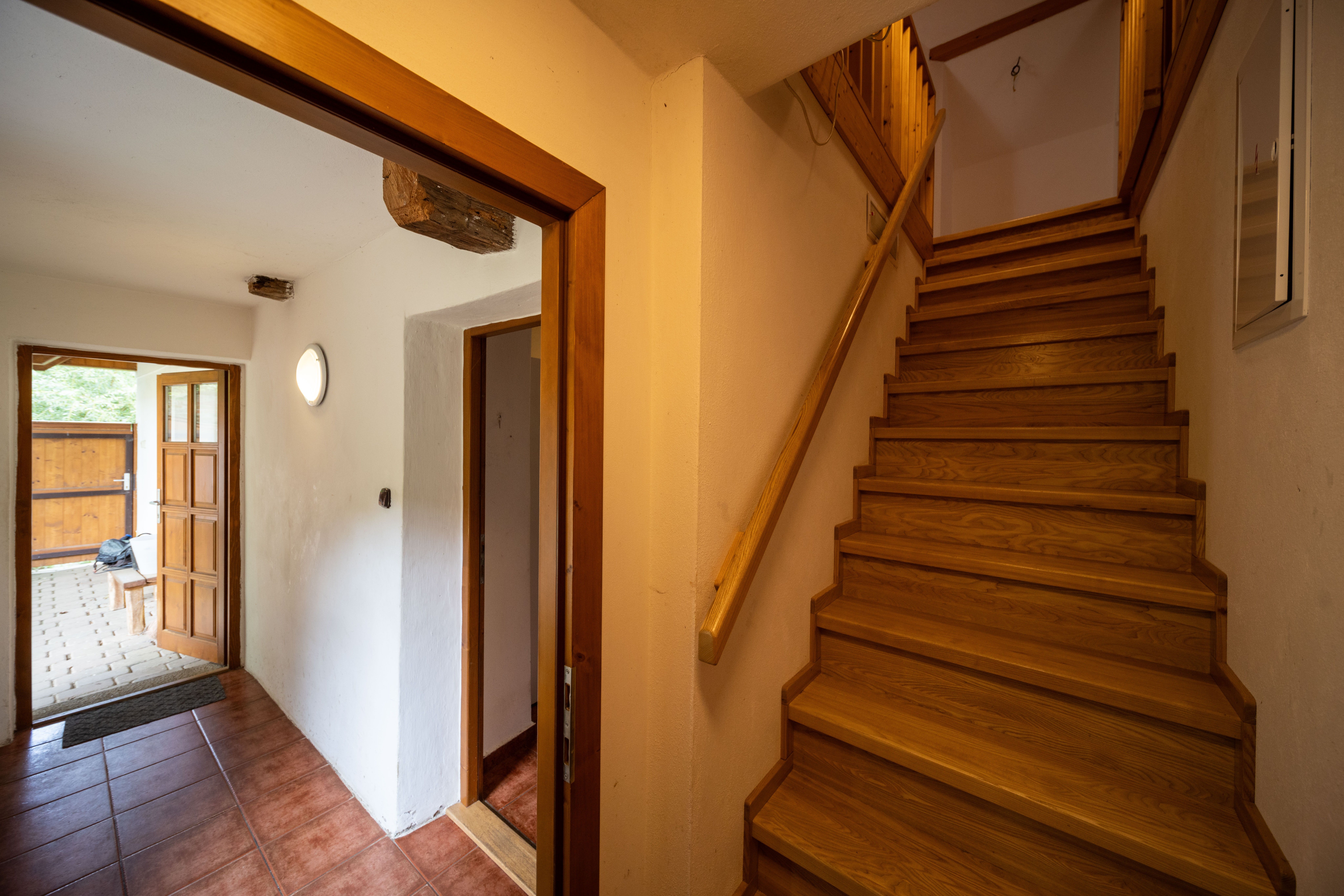 Prodej rodinný dům - Břežany 25, 200 m² - 5