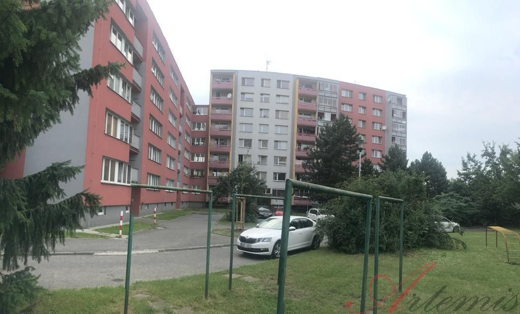 Pronájem byt 2+1 - J. Opletala, Frýdek-Místek, 58 m²