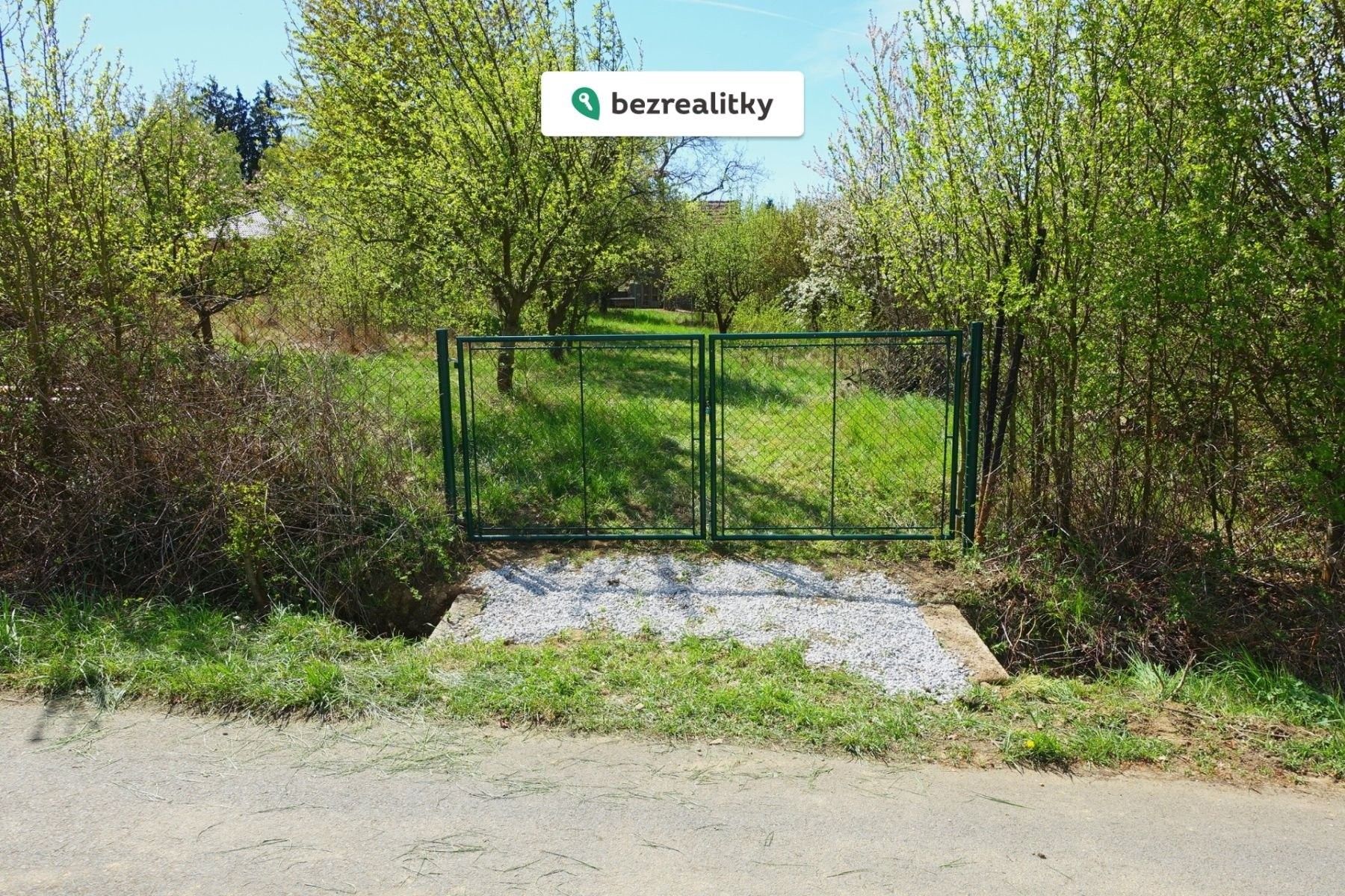 Pozemek pro bydlení, 801 m²
