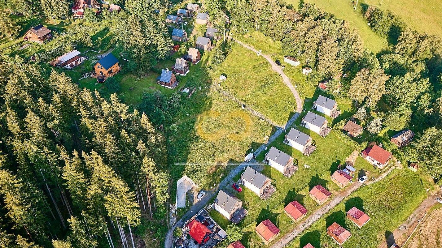 Pozemek pro bydlení, 340 m²