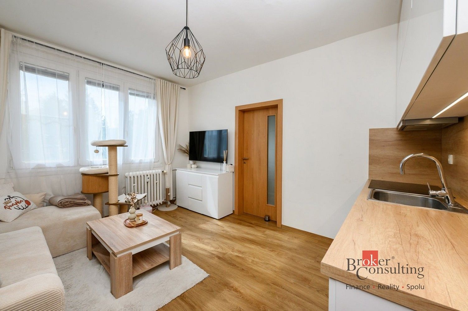Byt 1+1 · 36 m² · Adelova, Plzeň - Jižní Předměstí - 3