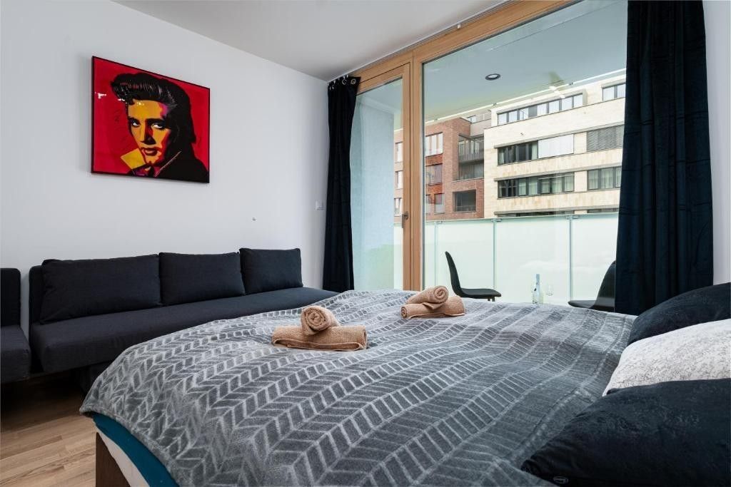 2+1, Albrightové, Praha - Smíchov, 120 m² - 2
