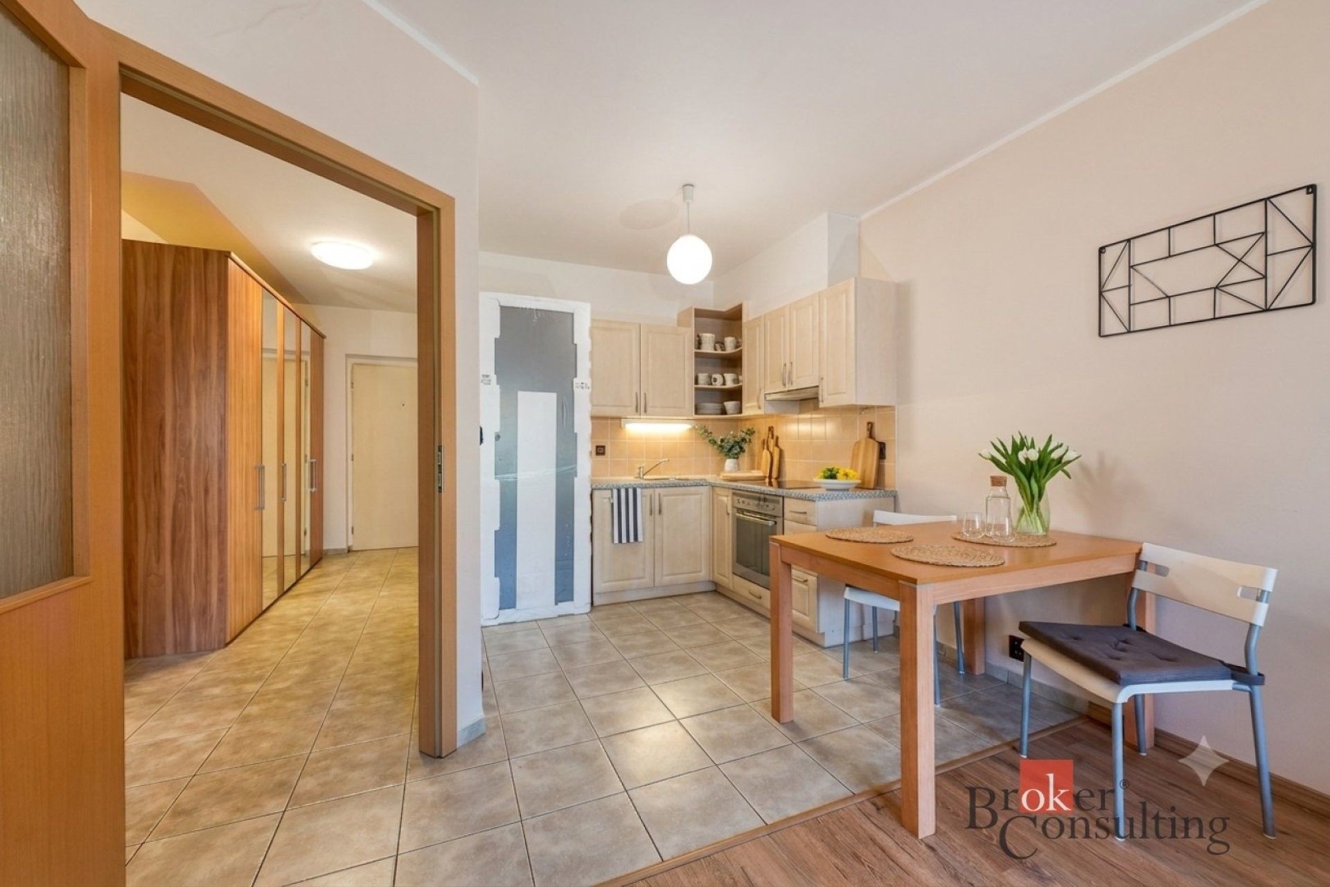 Byt 2+kk · 55 m² · Šternovská, Praha - 3