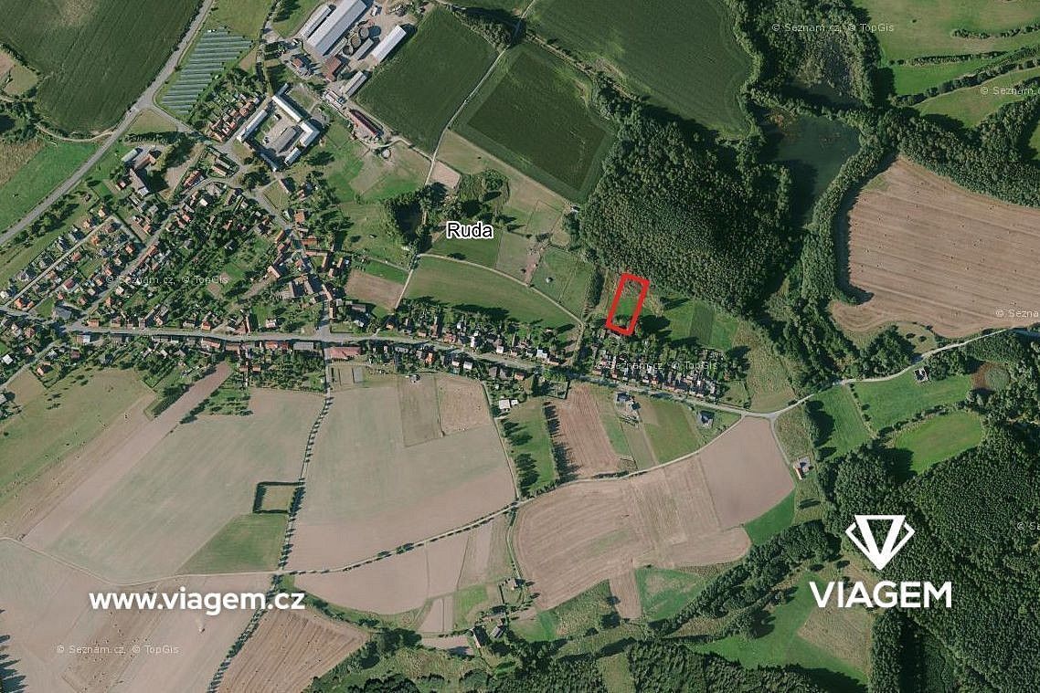 Pozemek, 983 m²