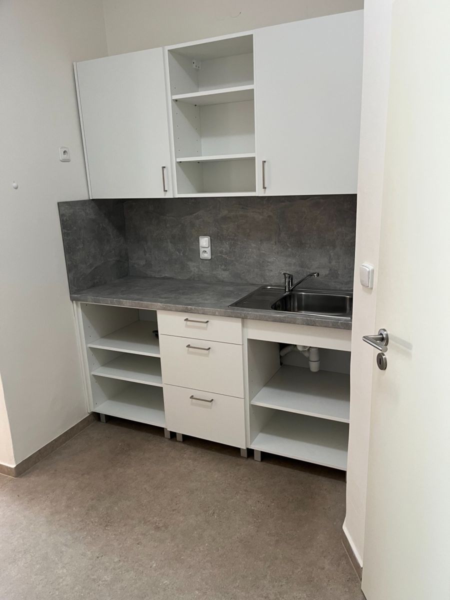 Pronájem byt 1+1 - Radimova, Praha - Břevnov, 35 m² - 5