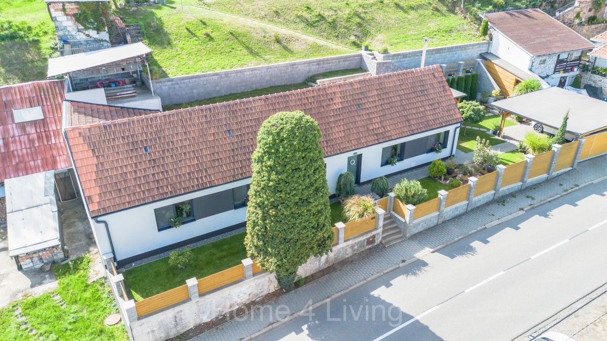 Rodinné domy, Senorady, 145 m² - 1