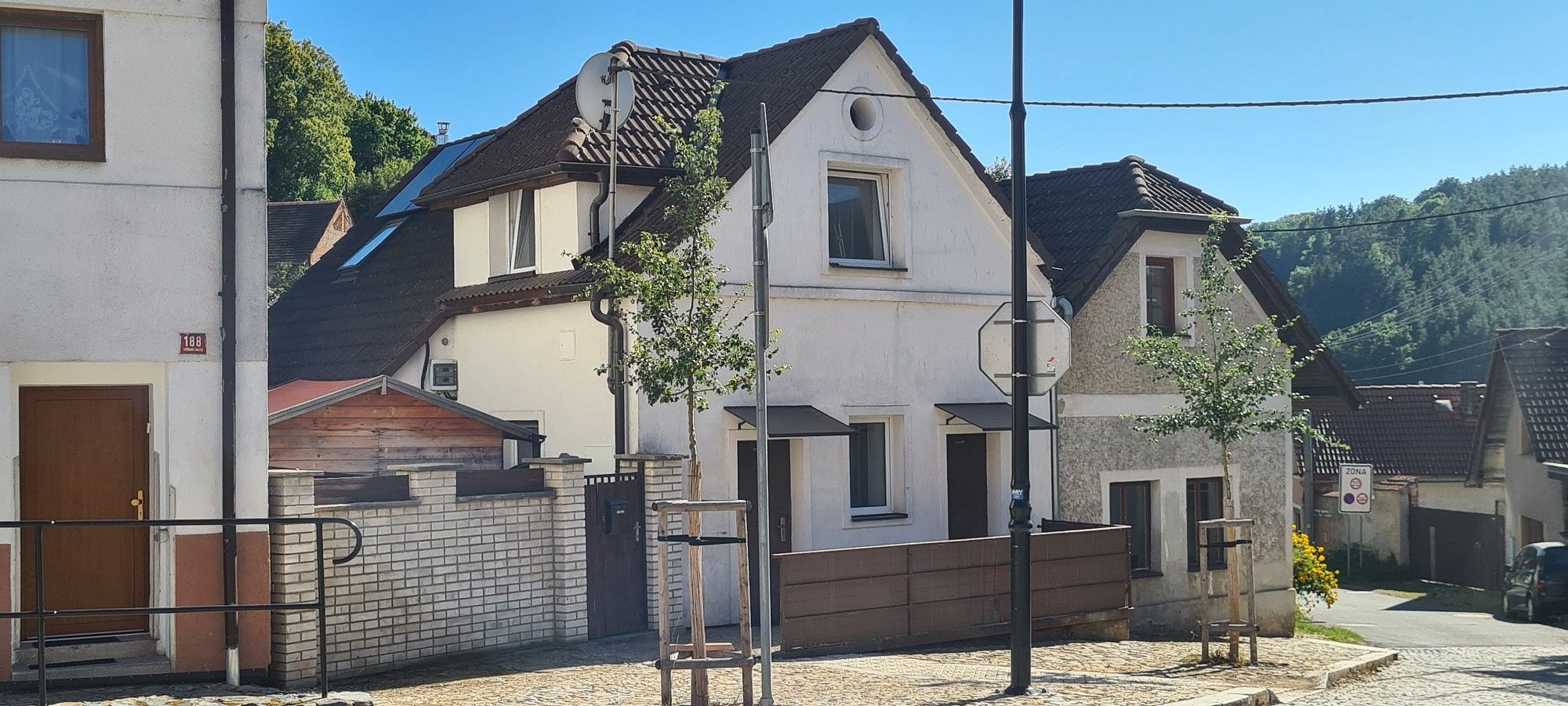 Pronájem byt 1+1 - Pražská, Stříbrná Skalice, okres Praha-východ, 65 m² - 5