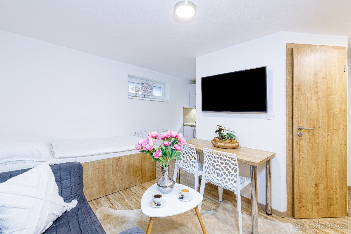 Pronájem byt - Zlín, 760 05