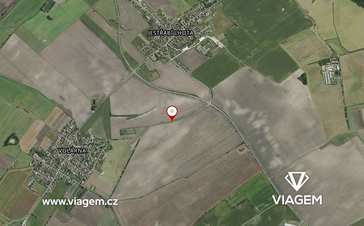 Zemědělský pozemek, 2 443 m²