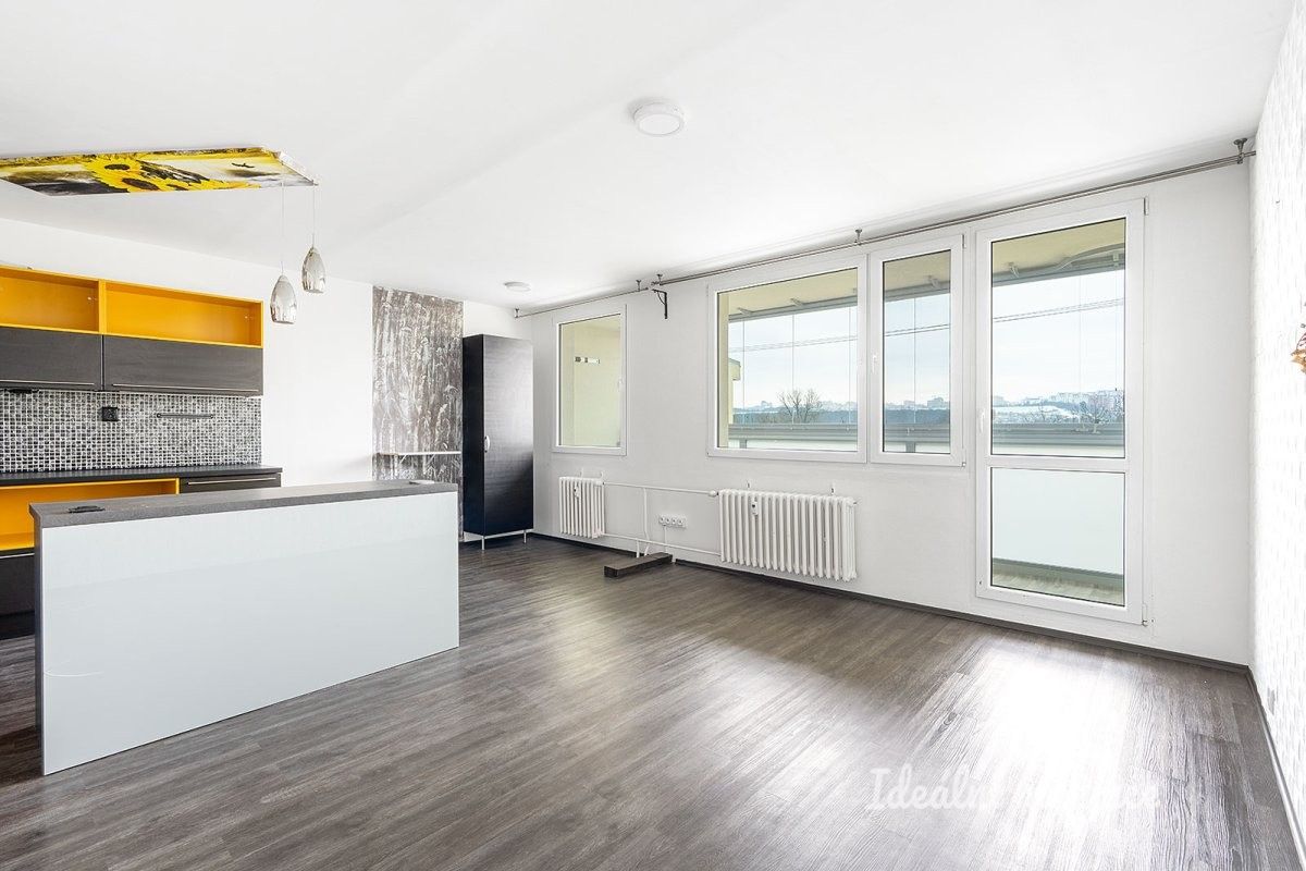 Pronájem byt 3+kk - Aubrechtové, Praha, 69 m²