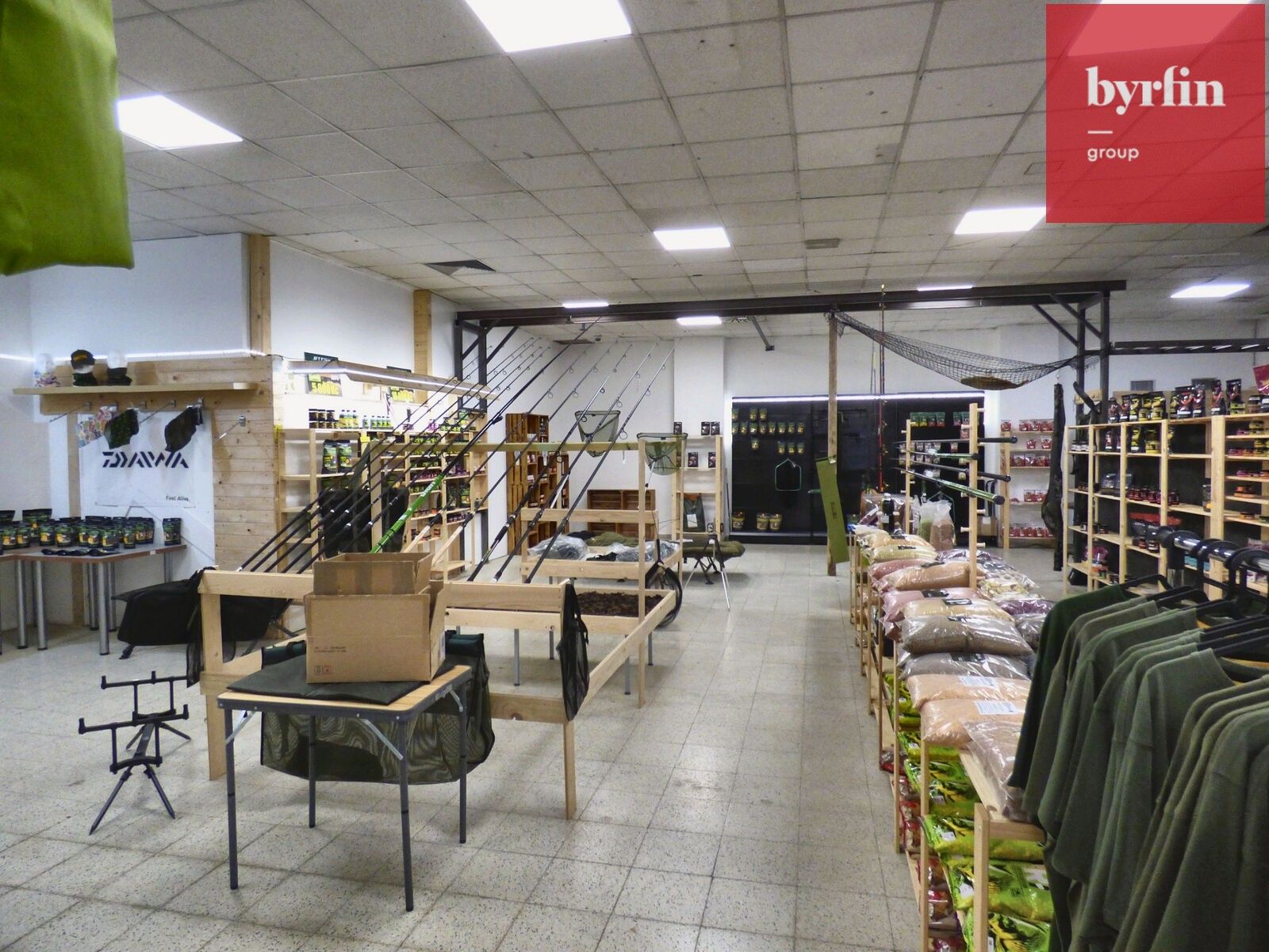 Pronájem obchodní prostory - Zámecký okruh, Opava Předměstí, 215 m² - 5