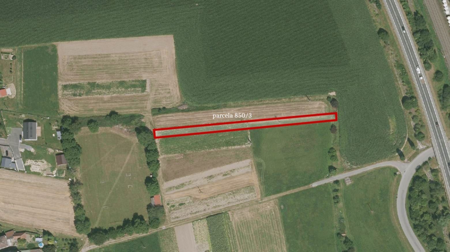 Komerční pozemek, 480 m²