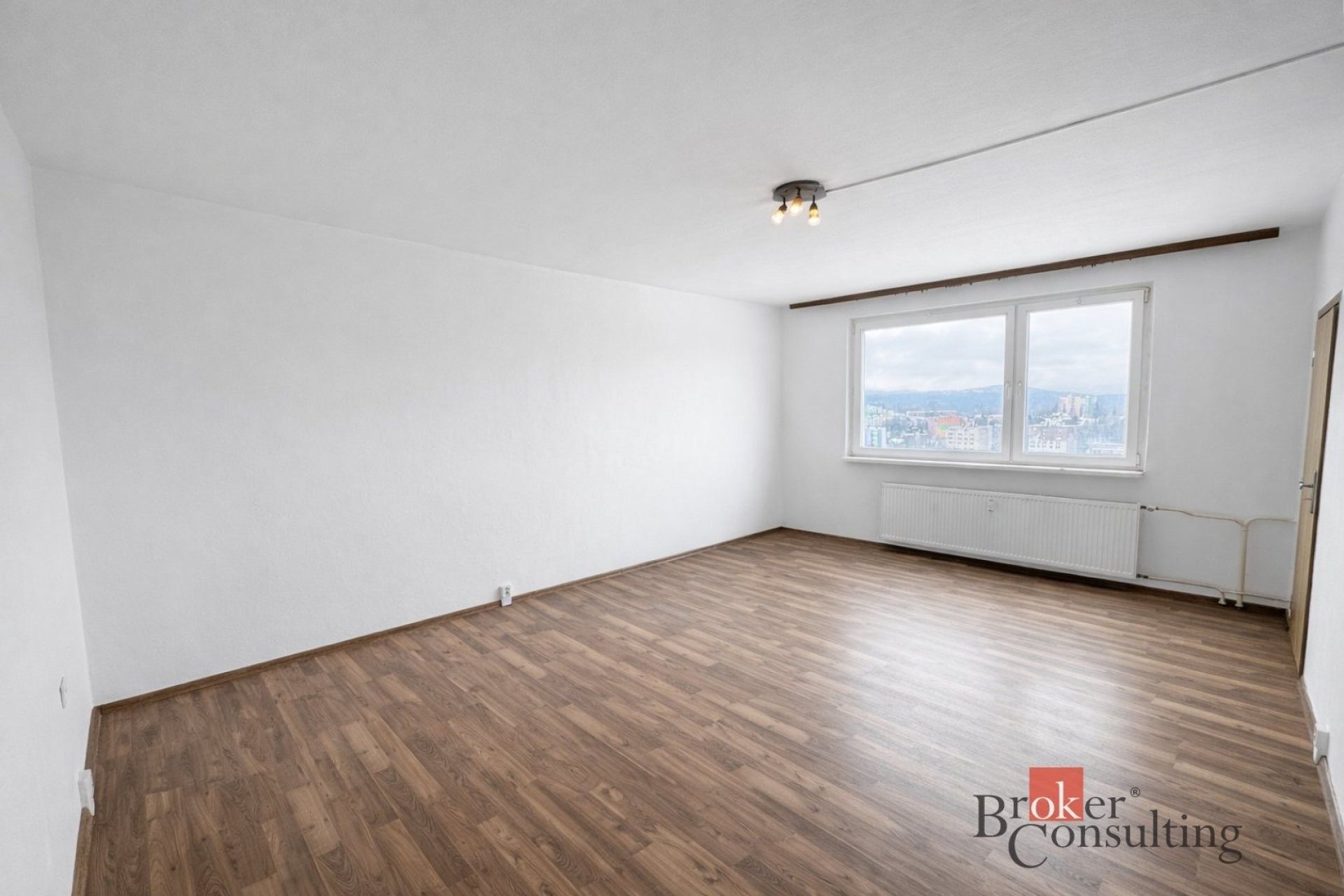1+1, 28. října, Jablonec nad Nisou, 38 m² - 1