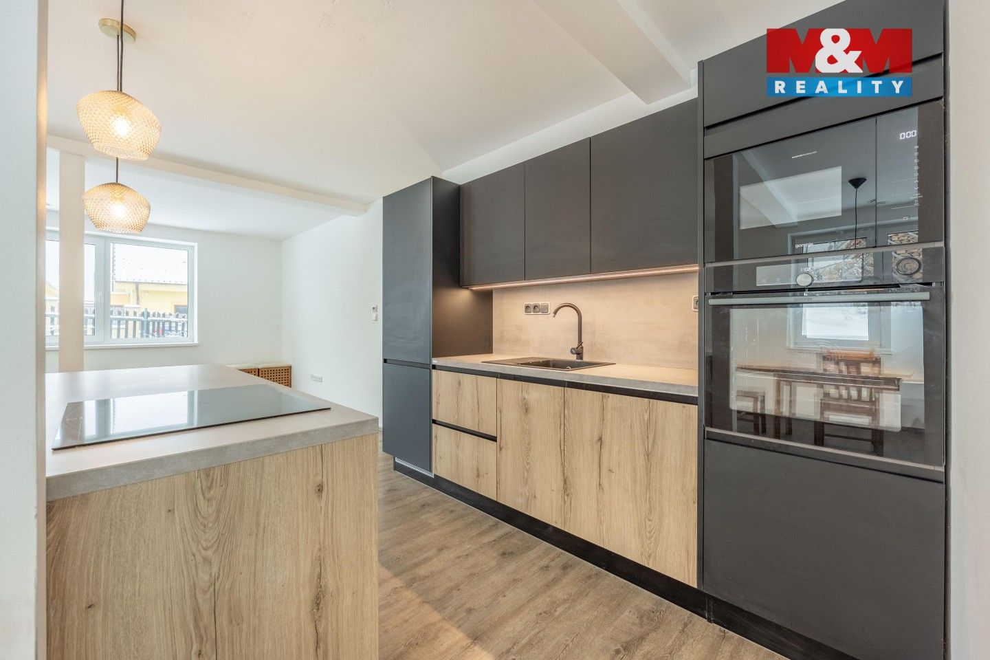 Rodinný dům · 150 m² · U Menhiru III, Zbuzany - 3