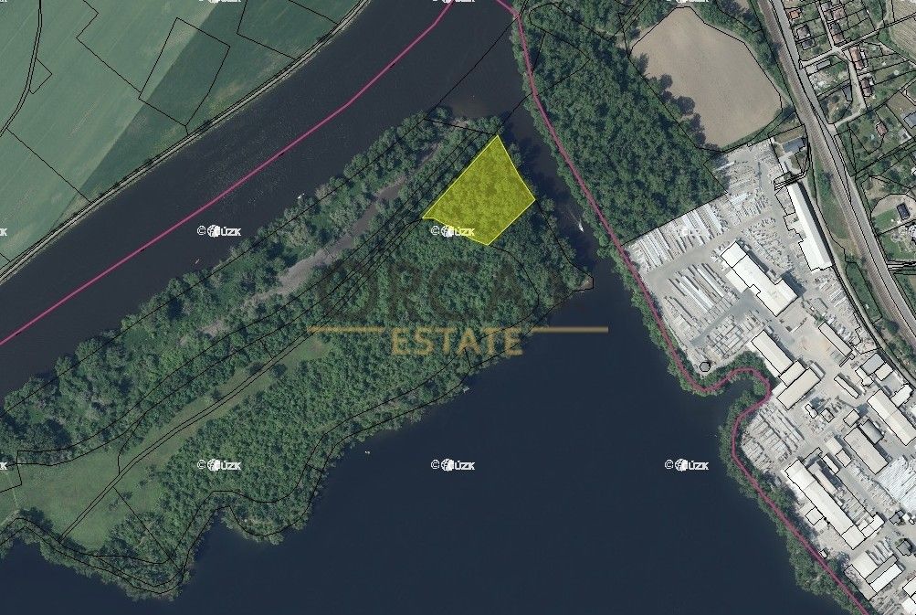 Prodej pozemek pro bydlení - Žalhostice, 411 01