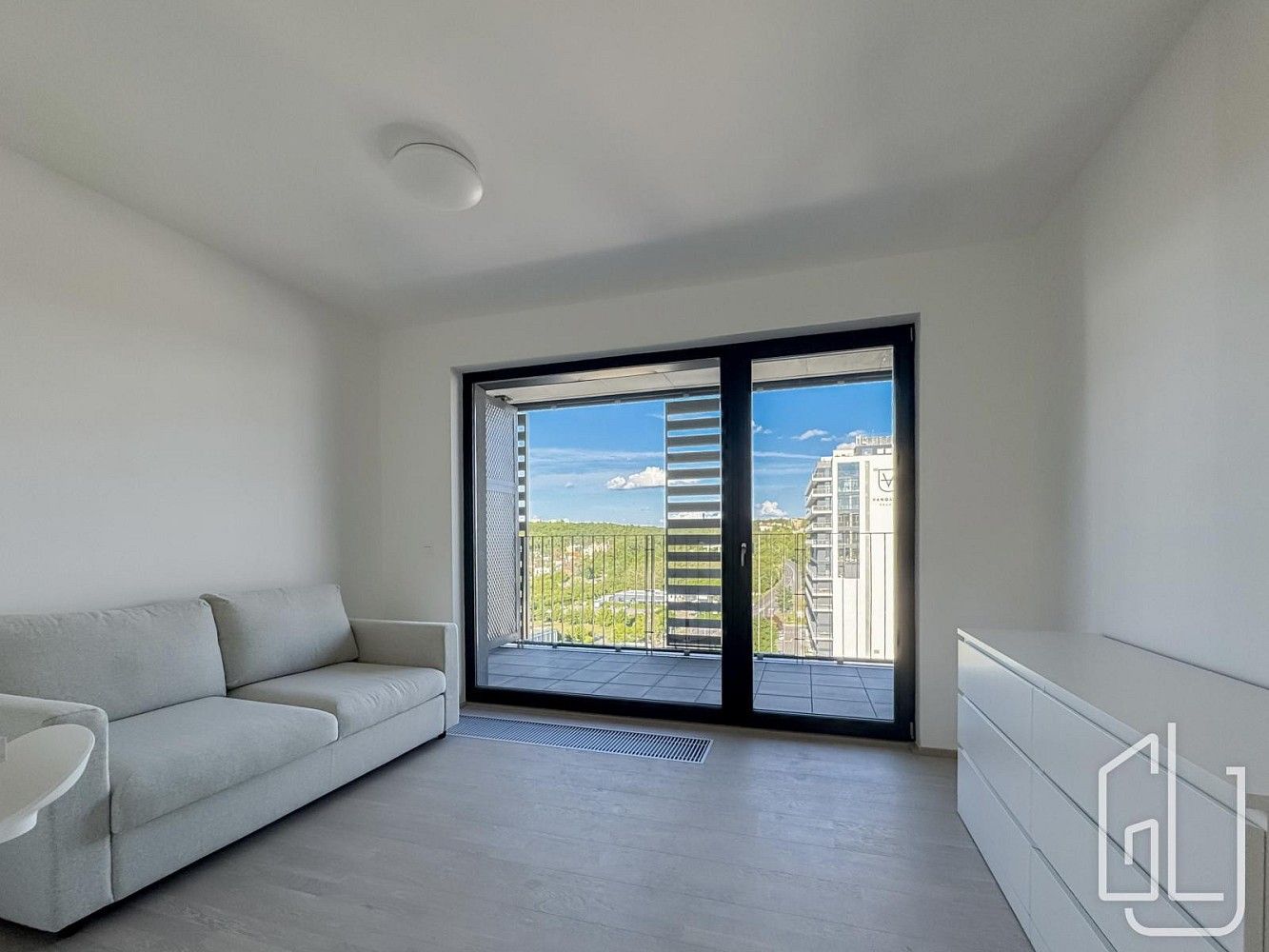 Byt 1+kk · 35 m² · Praha - Modřany, okres Praha 12, Hlavní město Praha - 3