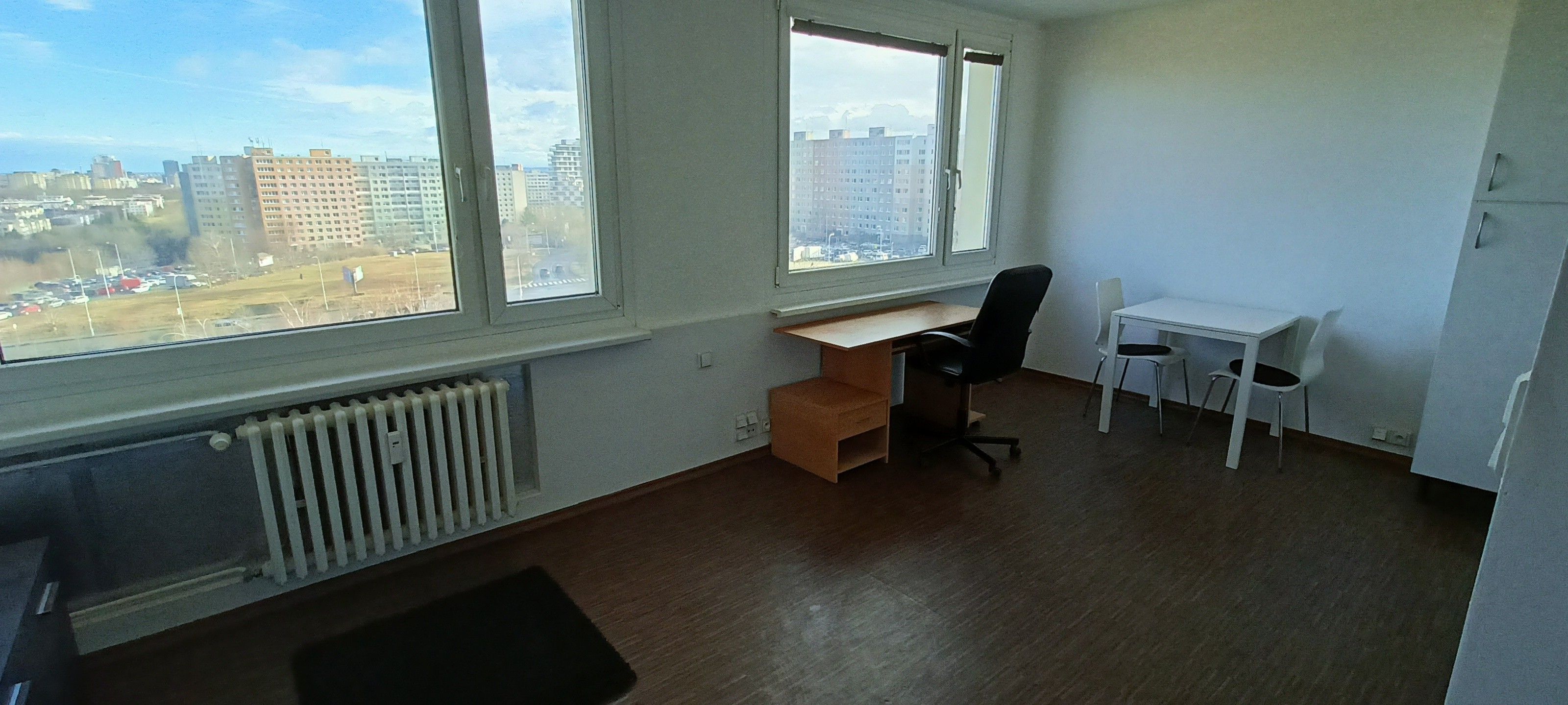 Pronájem byt 2+kk - Klukovická, Praha, 38 m²