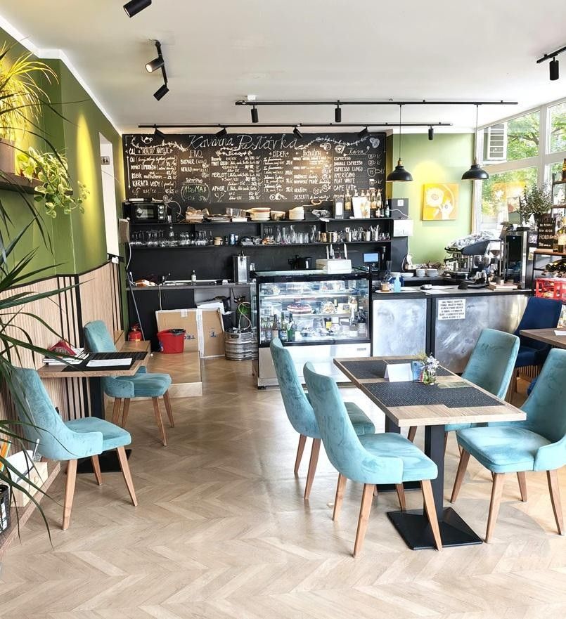 Restaurace, Vršovická, Praha, 50 m² - 1