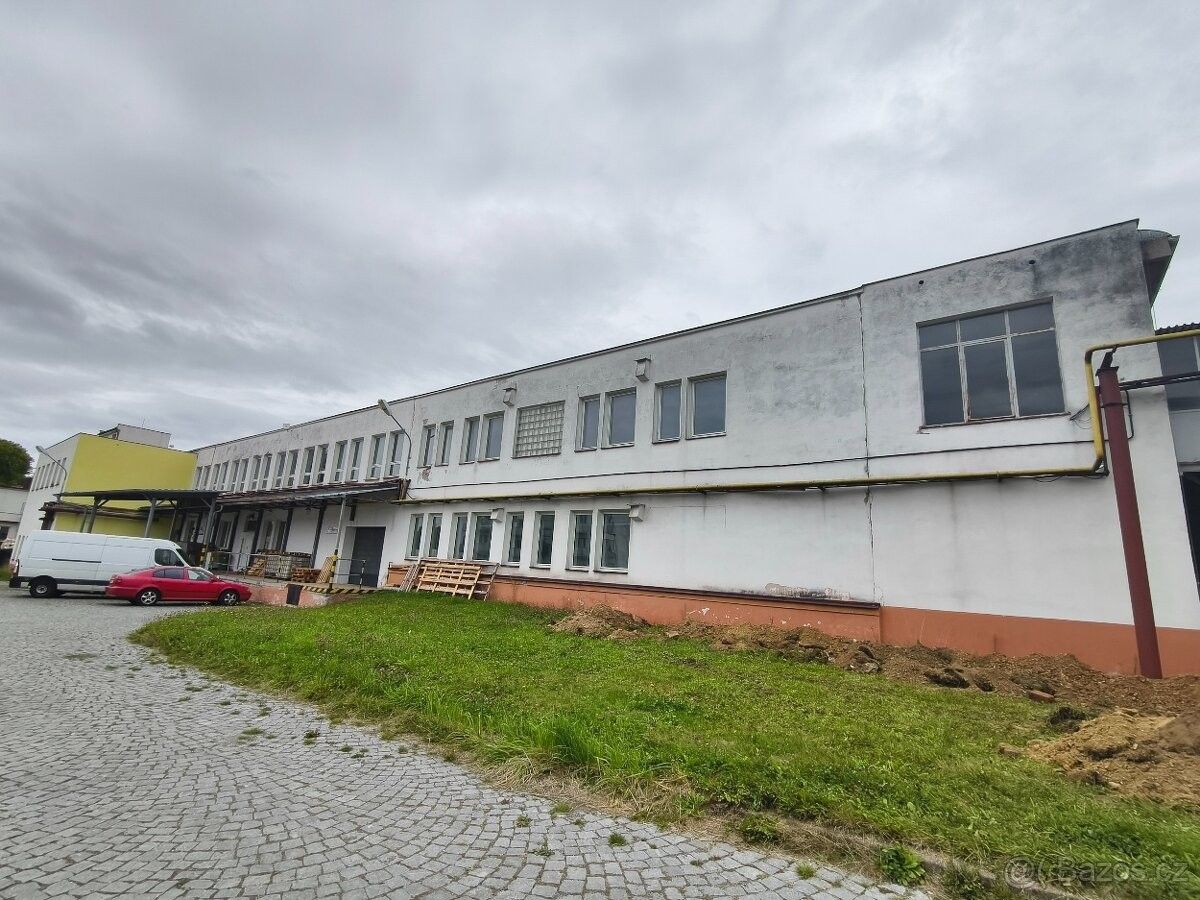 Sklady, Dědová, 539 01