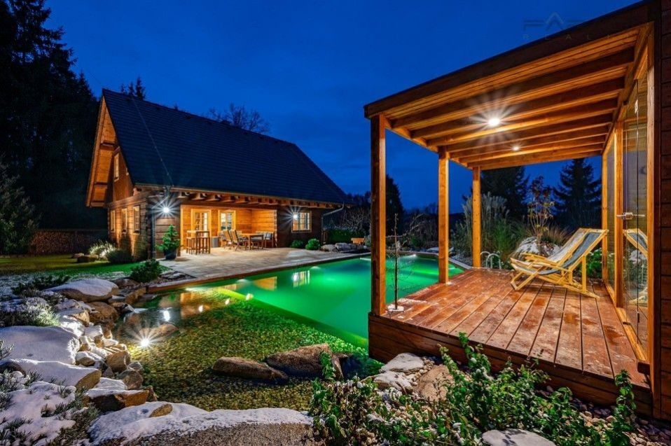 Obchodní prostory, Kamenná Lhota, Borotín, 194 m²