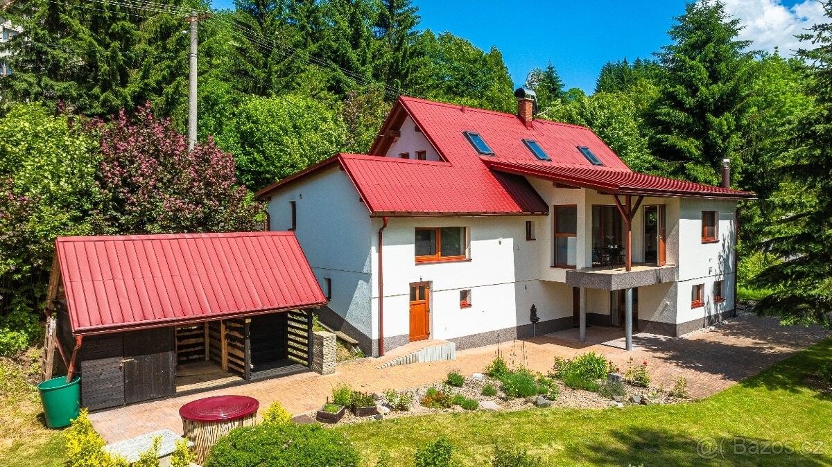 Rodinné domy, Slaná u Semil, 512 01