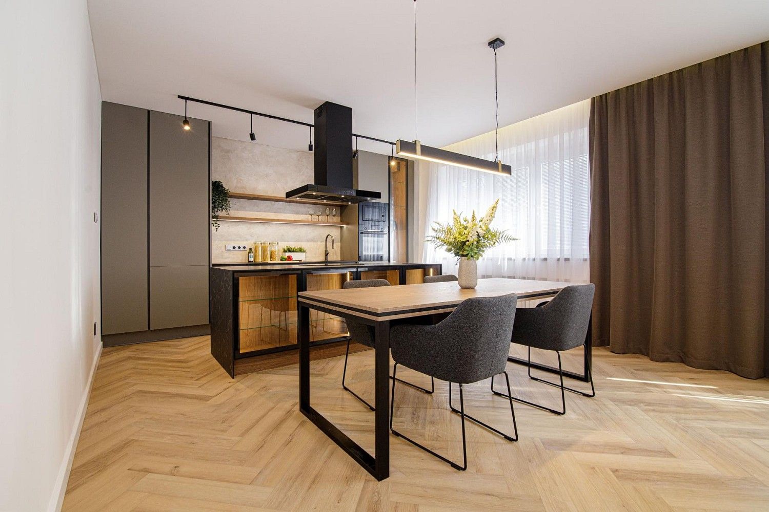 4+kk, 28. října, Ostrava - Moravská Ostrava, 105 m² - 1