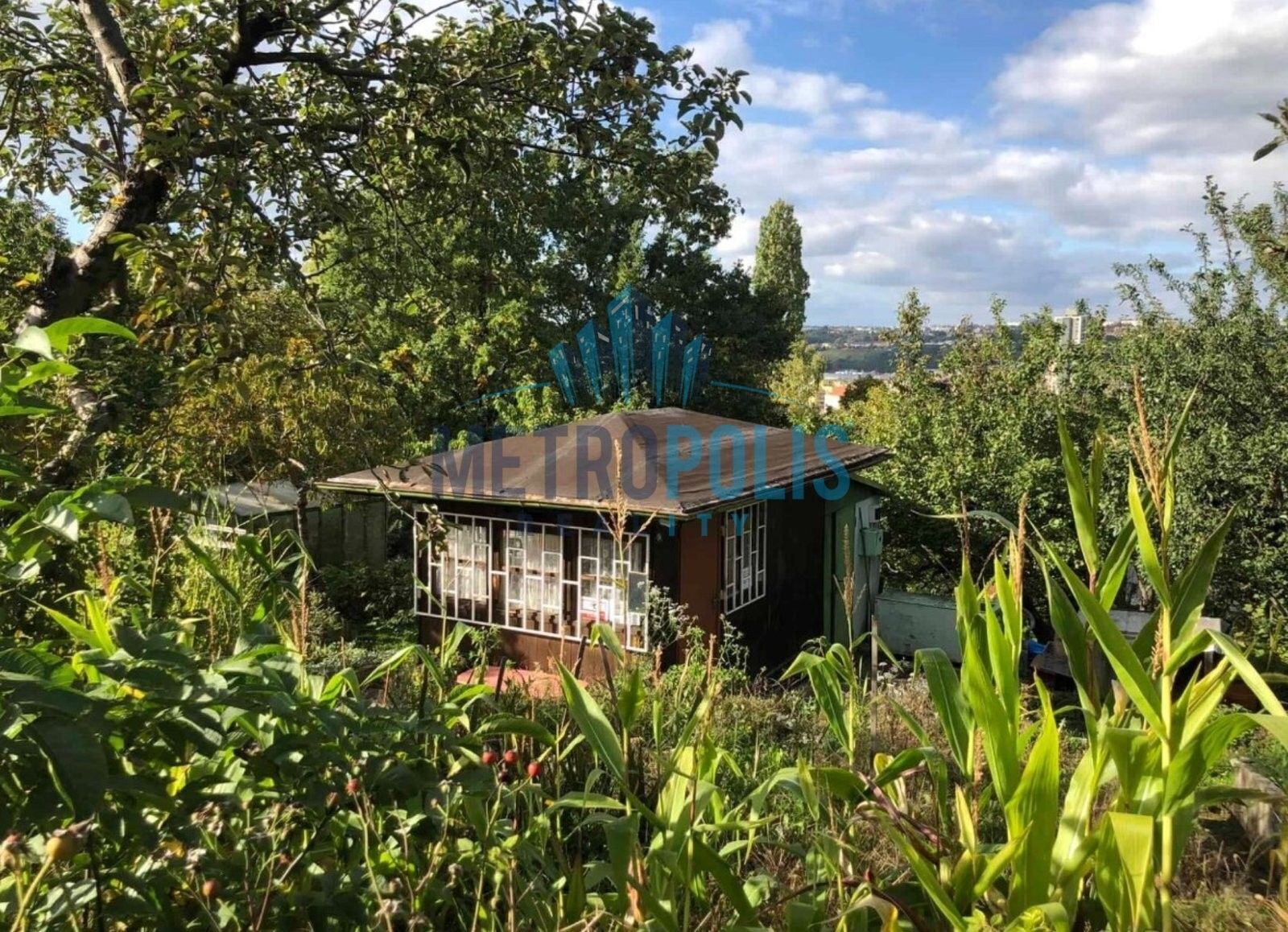 Chaty, Pod šancemi, Praha, 16 m²