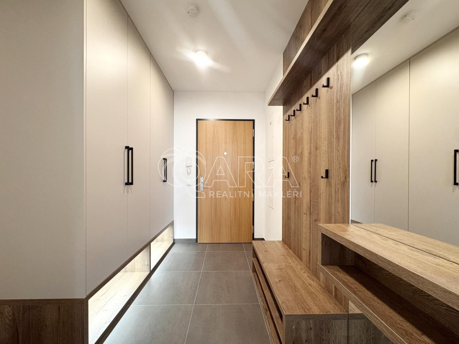 Byt 2+kk · 53 m² · Za Pískovnou, Praha Dolní Chabry - 4