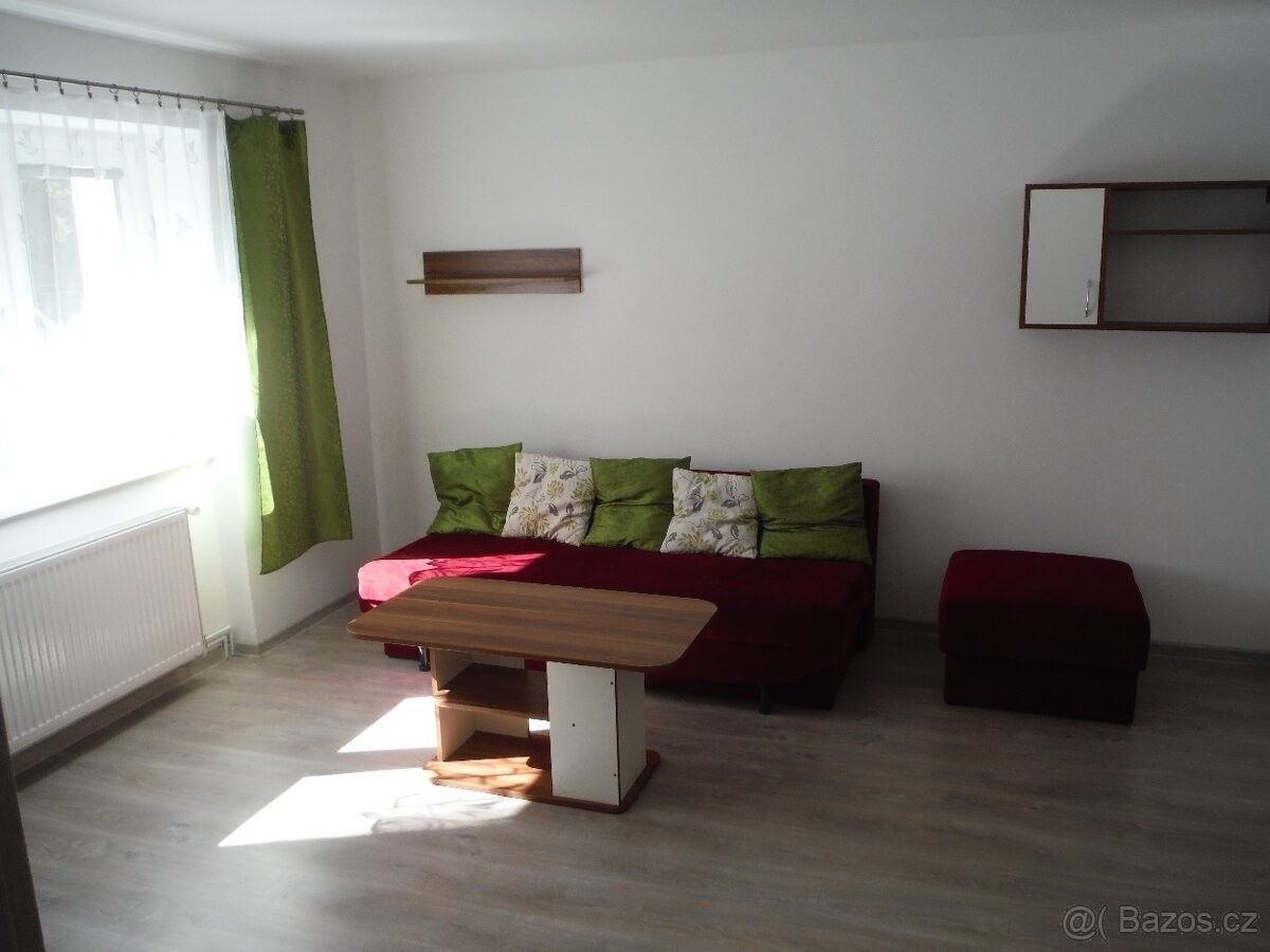 Pronájem byt - Jihlava, 586 01