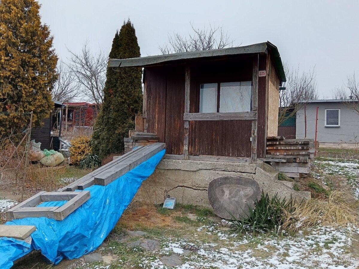 Zahrady, Otrokovice, 765 02