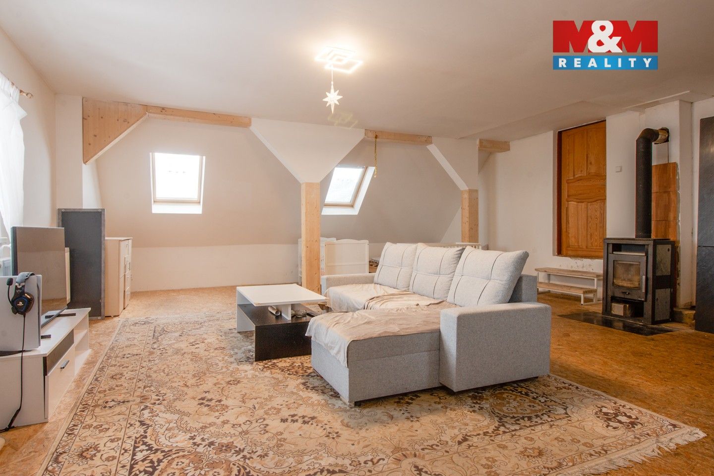 Prodej rodinný dům - Ludvíkov pod Smrkem, Nové Město pod Smrkem, 380 m²