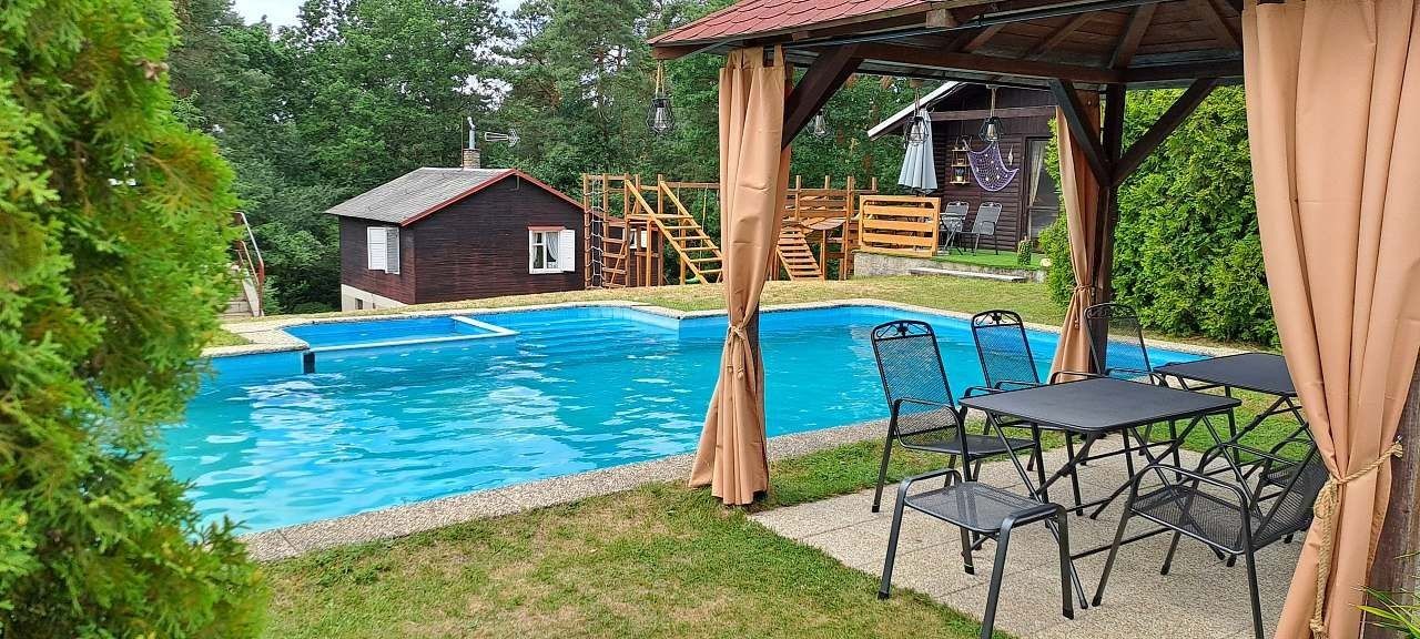 Chaty, Týn nad Vltavou - Nuzice, Jihočeský kraj