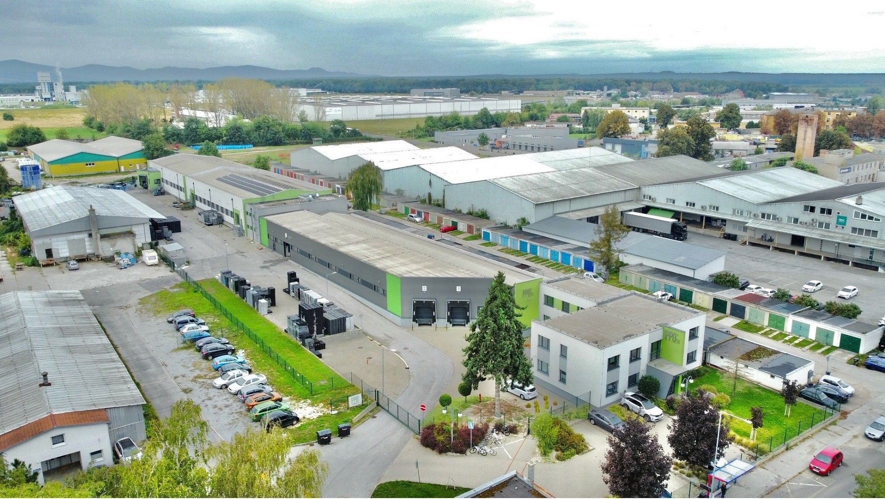 Výrobní prostory, Senica, SK, 4 126 m² - 1