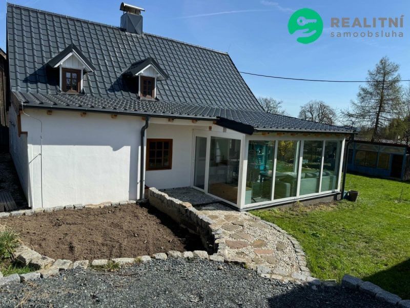 Prodej rodinný dům - Tři Sekery, 120 m²