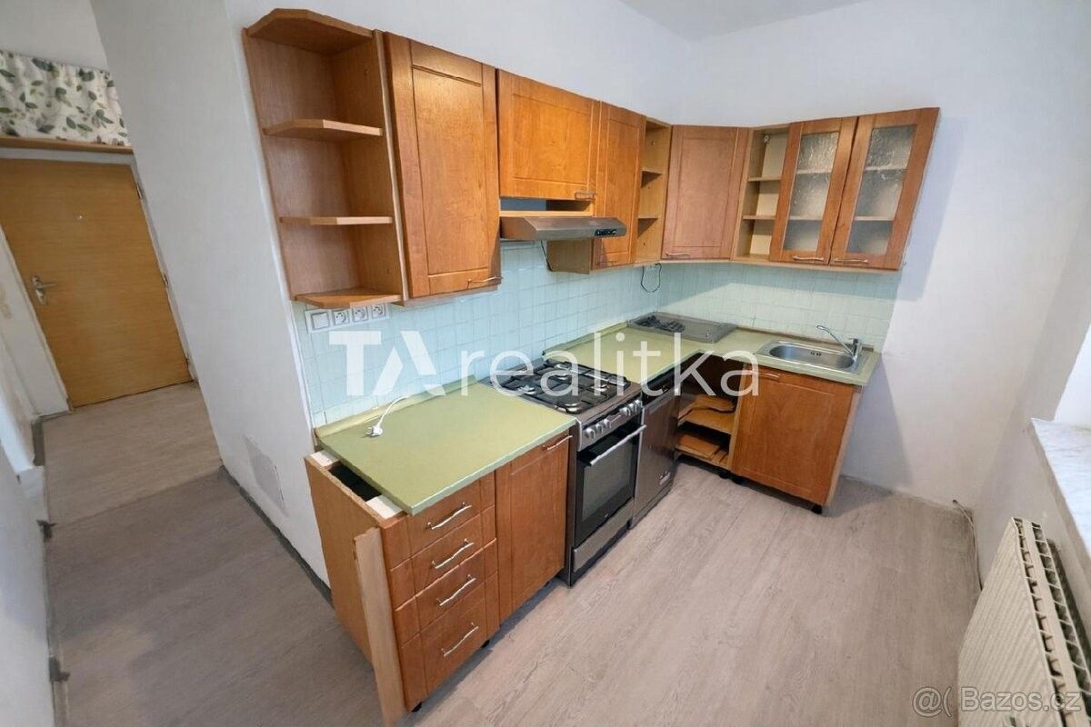 Prodej byt - Orlová, 735 14