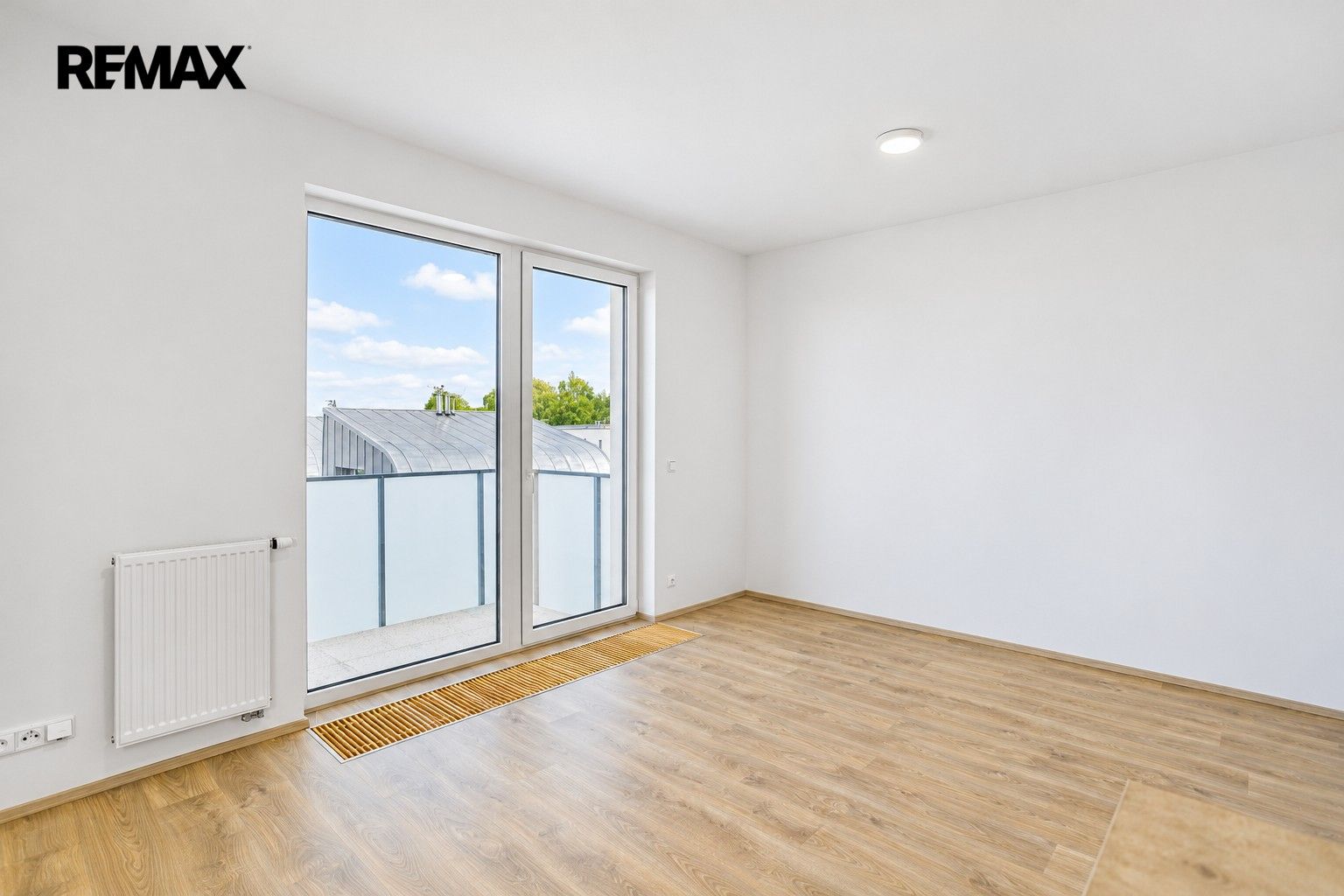 Pronájem byt 1+kk - Křižanská 1171, Praha Ďáblice, 25 m² - 5