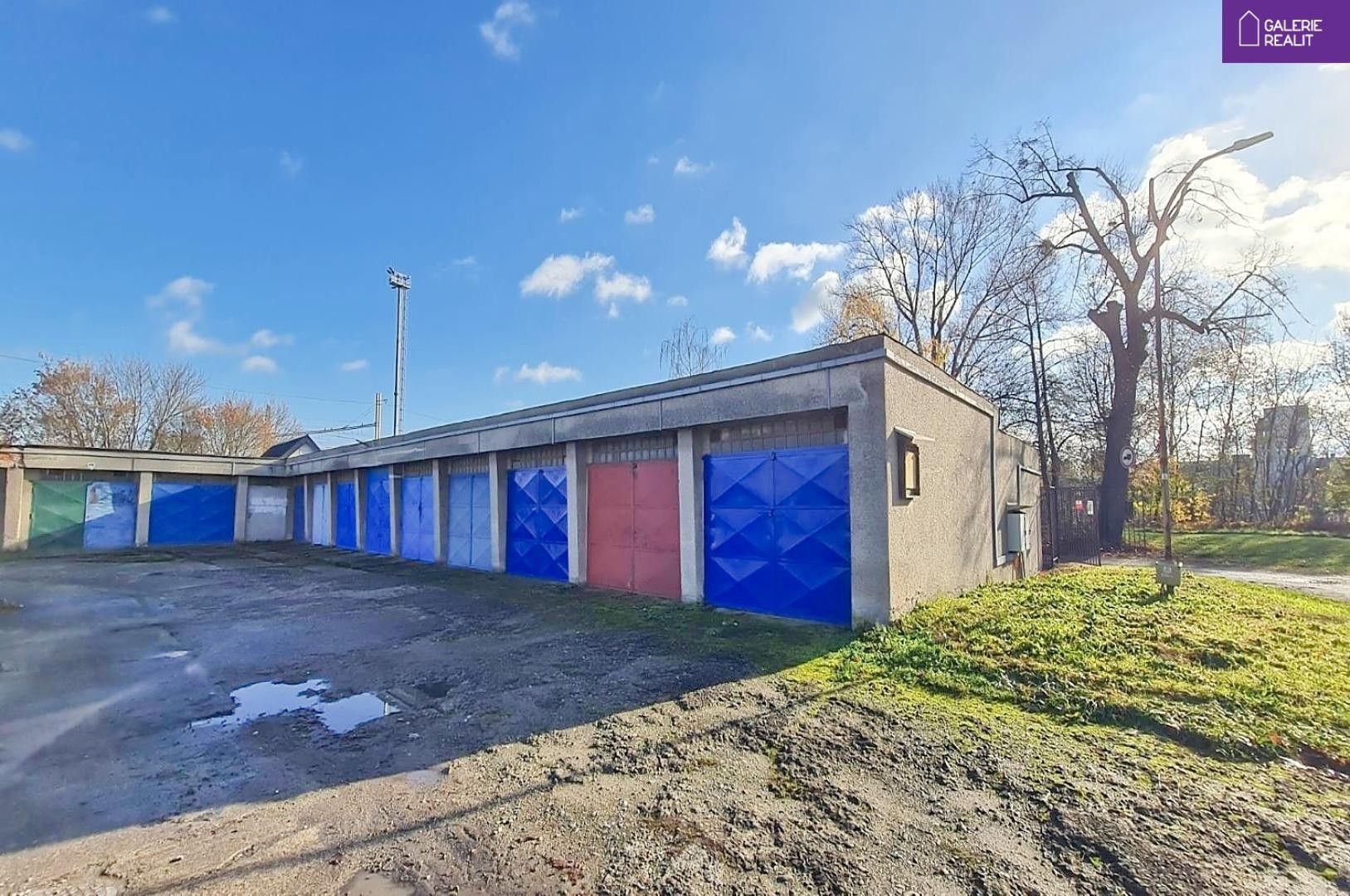 Garáže, nábř. Dr. Edvarda Beneše, Přerov, 19 m²