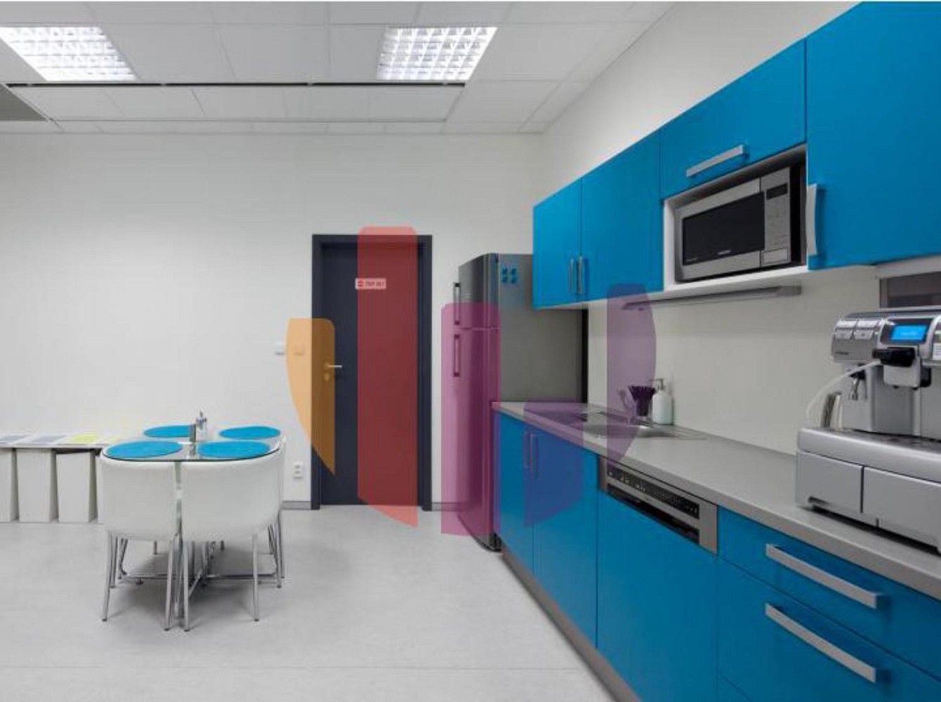 Pronájem kancelář - Praha - Nové Město, okres Praha 1, Hlavní město Praha, 28 m² - 5