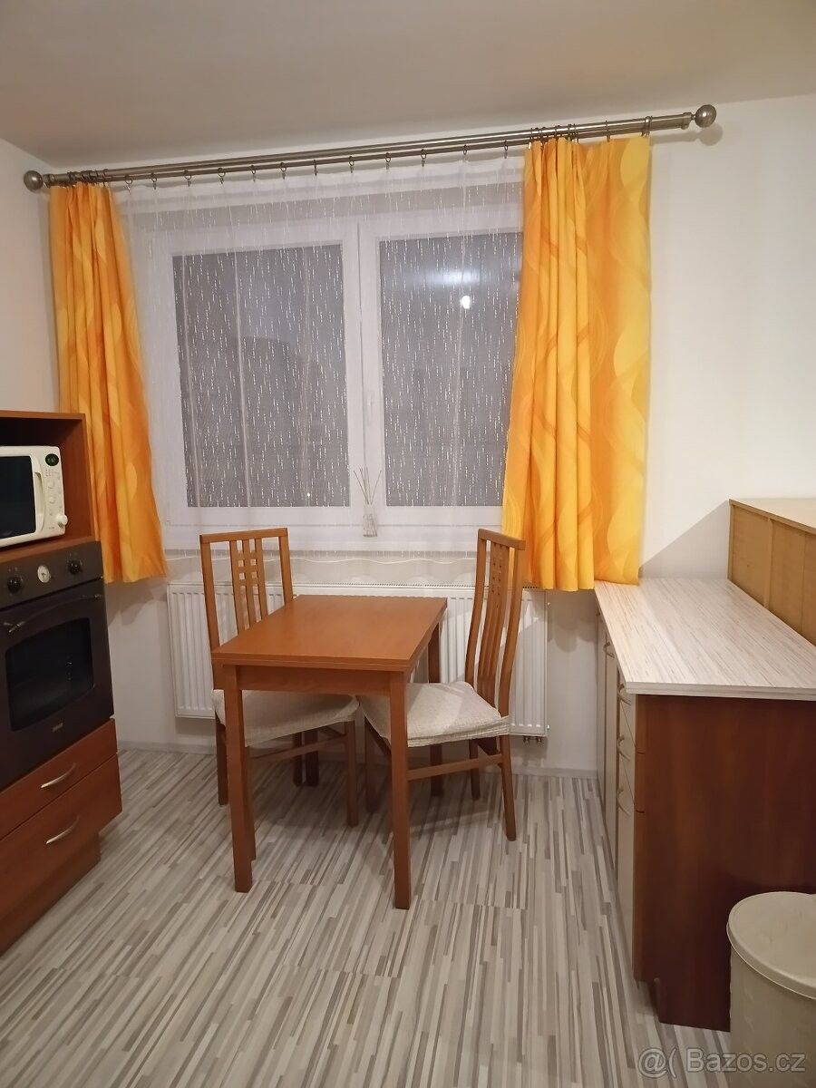 Pronájem byt - Libčice nad Vltavou, 252 66