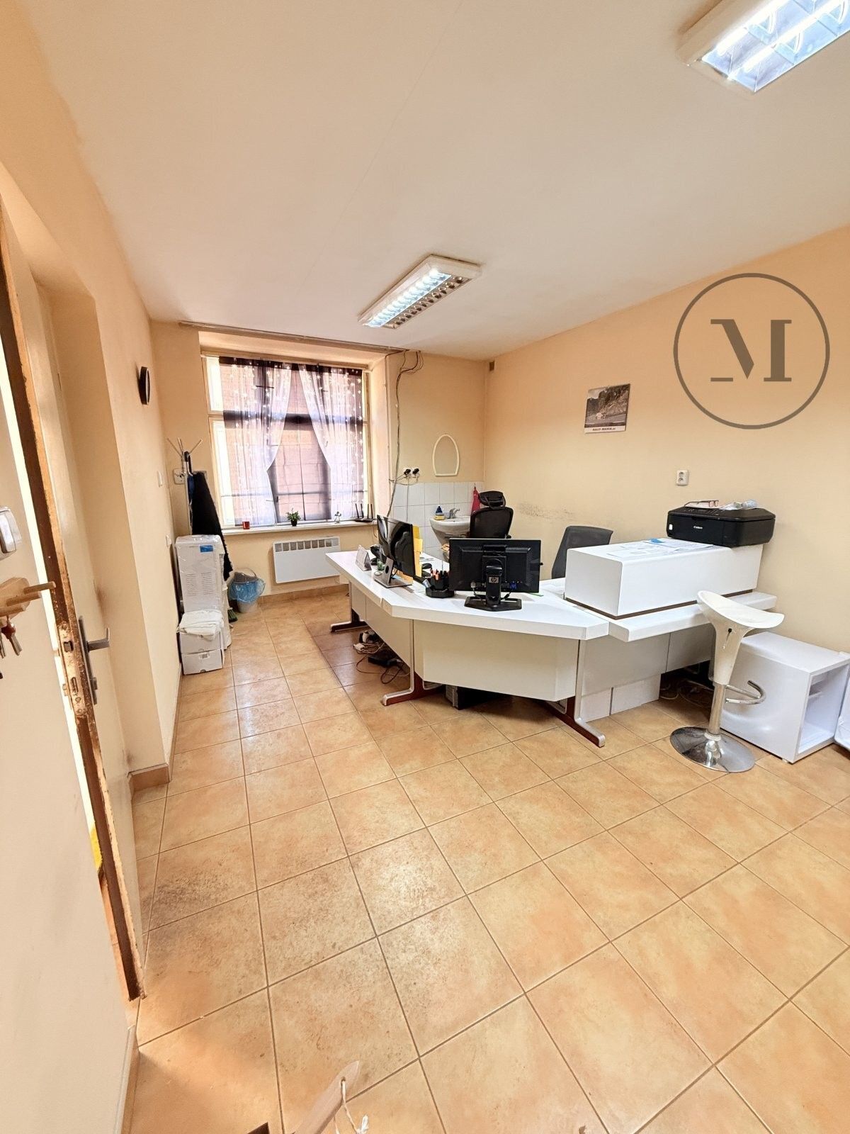 Kanceláře, Mírové Náměstí 1, Netolice, 19 m² - 1
