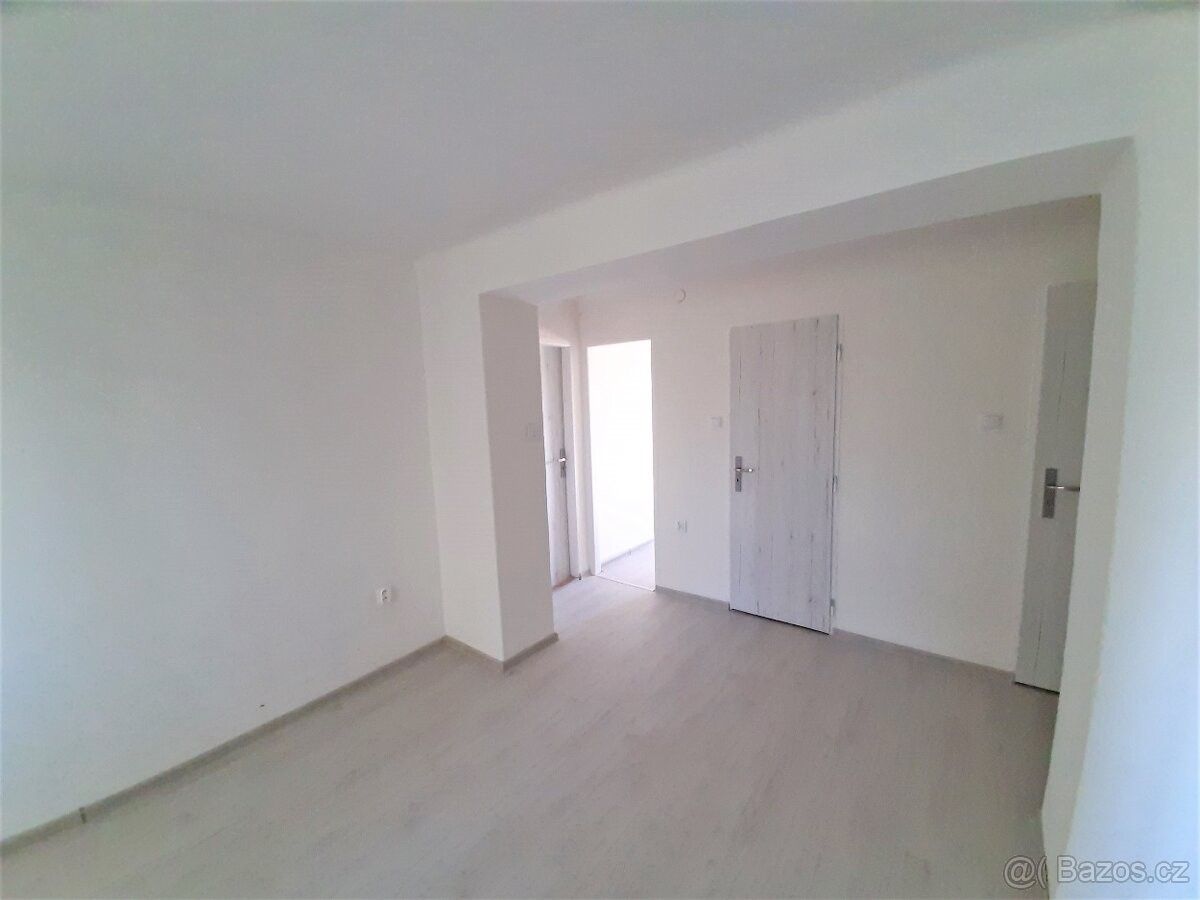 Pronájem byt - Frýdek-Místek, 738 01