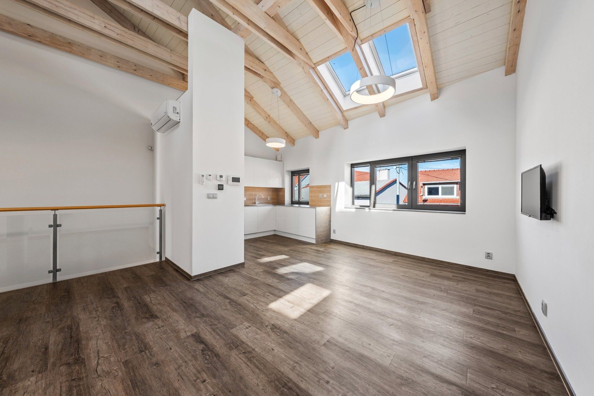 Prodej rodinný dům - U Mlýna 358, Kobylnice, 197 m² - 5