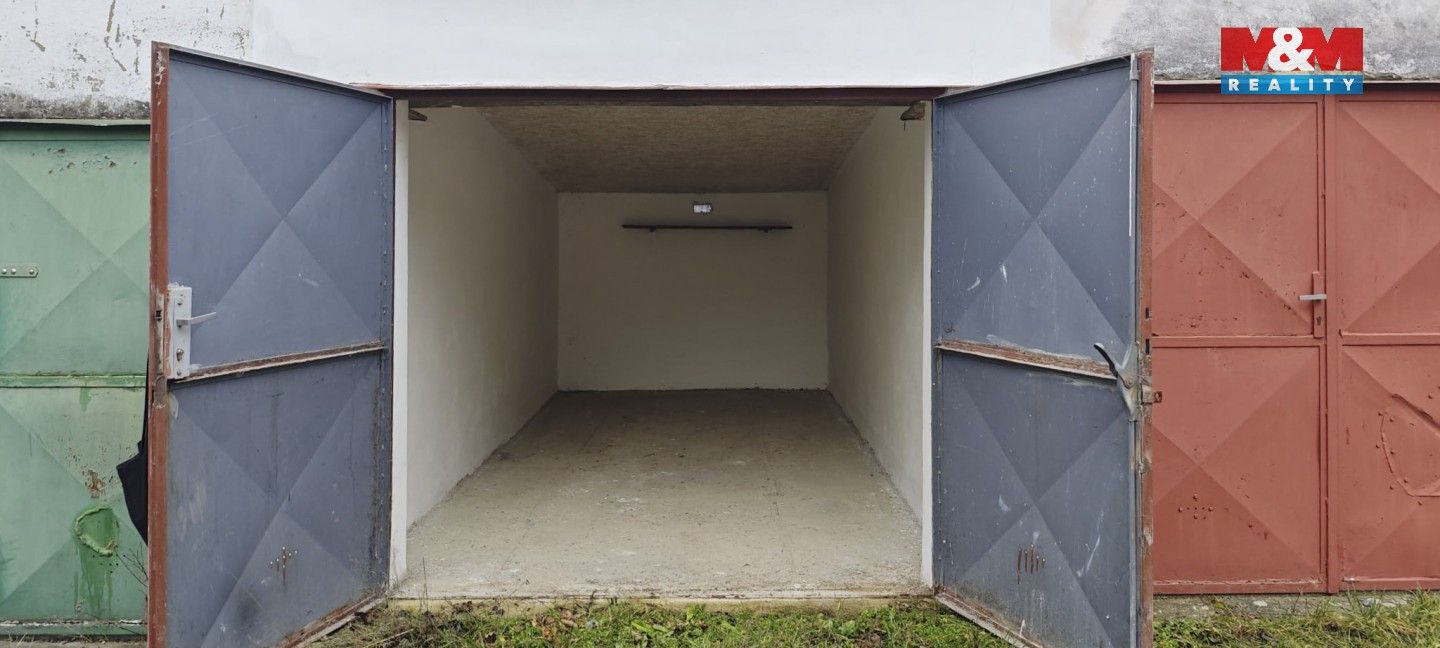 Pronájem ostatní - Generála Píky, Praha, 15 m²