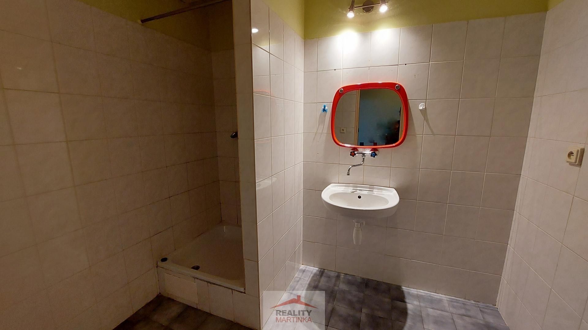 Pronájem byt 1+kk - Luční, Valašské Meziříčí, 37 m² - 5
