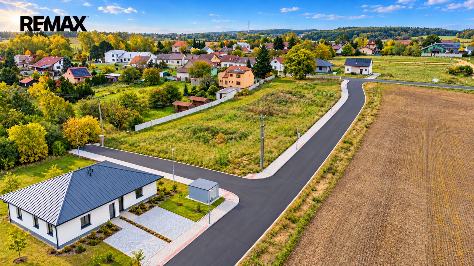 Pozemek pro bydlení · 911 m² · Týnec nad Labem - 4