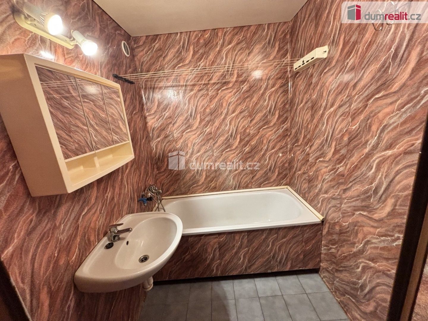 Byt 3+1 · 70 m² · Družstevní 93, Luhačovice - 4